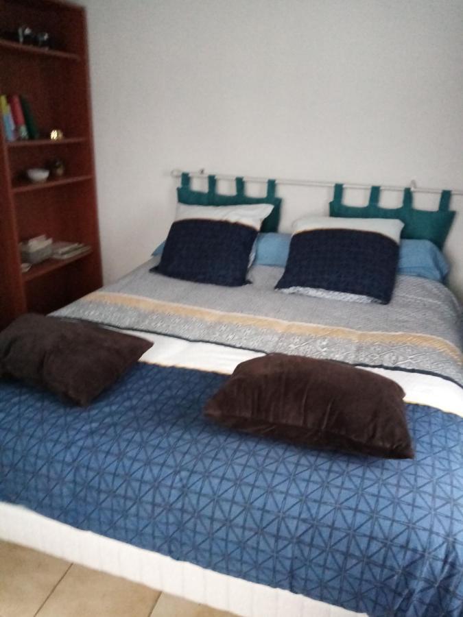 Maison Aux Volets Bleus Quévert Exteriör bild